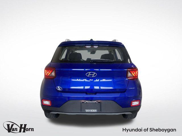 new 2025 Hyundai Venue car, priced at $22,508