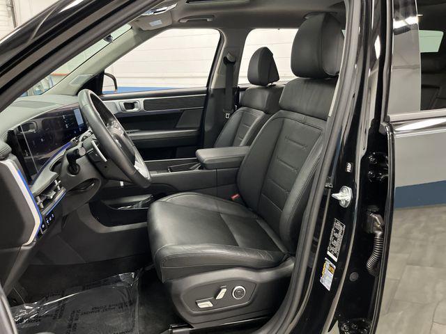 used 2025 Hyundai Santa Fe car, priced at $35,998