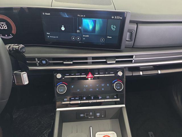 new 2025 Hyundai Santa Fe car, priced at $40,124
