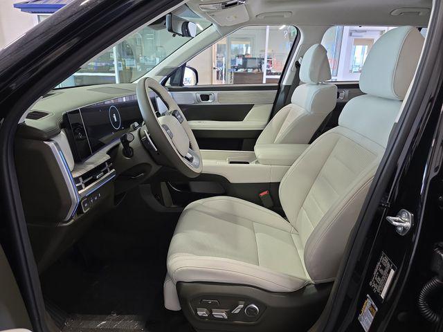 new 2025 Hyundai Santa Fe car, priced at $47,819
