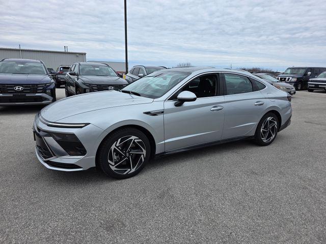 used 2025 Hyundai Sonata car, priced at $25,896
