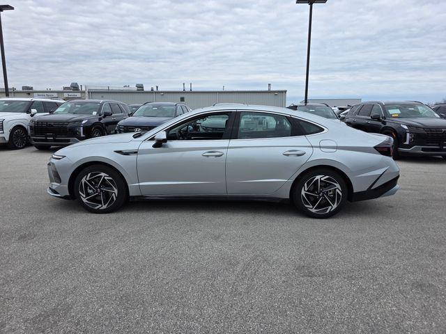 used 2025 Hyundai Sonata car, priced at $25,896