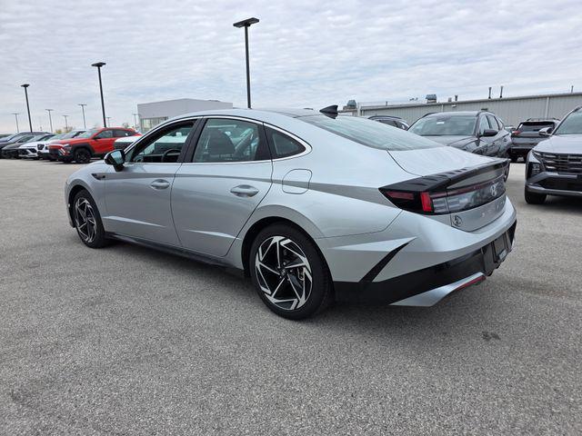 used 2025 Hyundai Sonata car, priced at $25,896