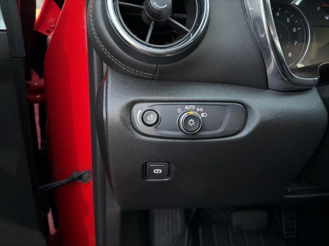 used 2021 Chevrolet Blazer car, priced at $22,684