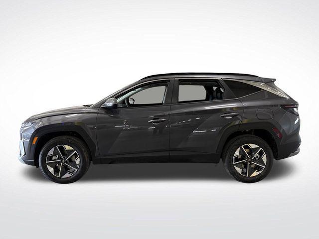 new 2025 Hyundai TUCSON Hybrid car, priced at $36,546