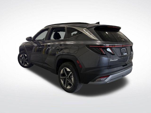new 2025 Hyundai TUCSON Hybrid car, priced at $36,546