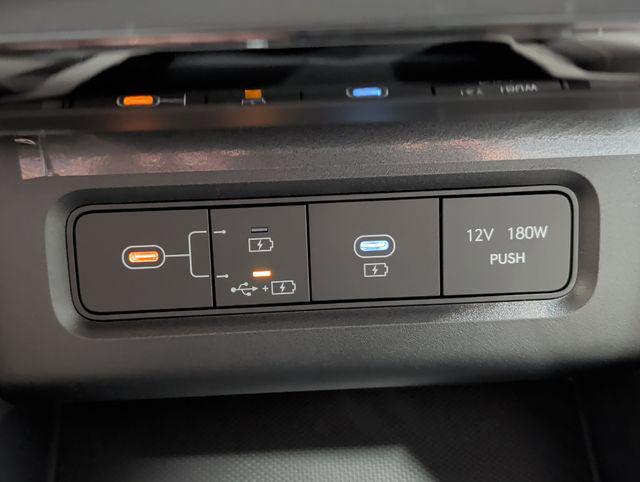 new 2026 Hyundai TUCSON Hybrid car, priced at $34,288