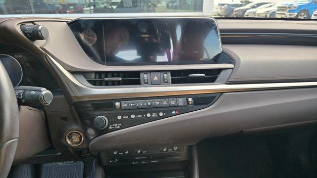 used 2019 Lexus ES 350 car, priced at $20,486