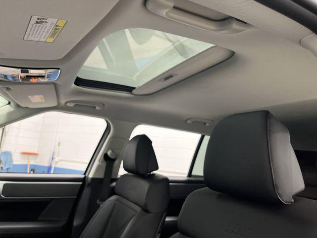 used 2024 Hyundai Santa Fe car, priced at $31,953