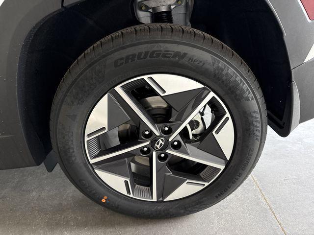 new 2025 Hyundai Tucson car, priced at $32,395