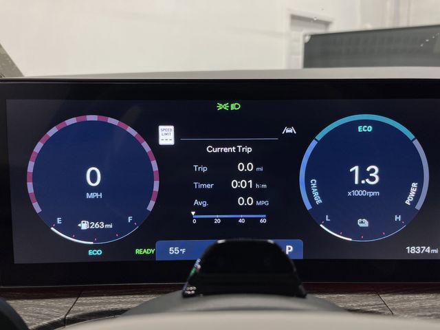 used 2024 Hyundai Santa Fe car, priced at $33,395