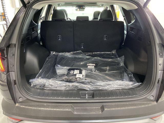 new 2025 Hyundai TUCSON Hybrid car, priced at $36,513