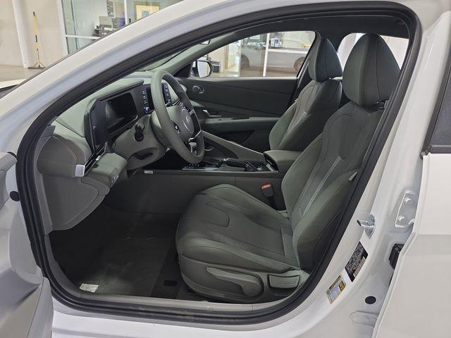 new 2025 Hyundai Elantra car, priced at $23,682