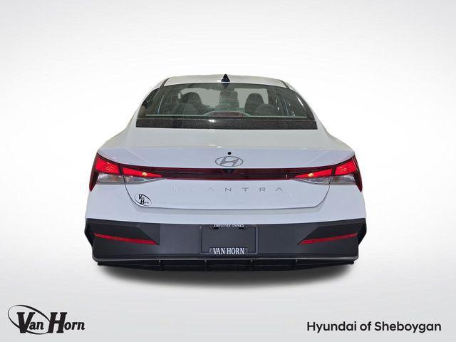 new 2025 Hyundai Elantra car, priced at $23,682