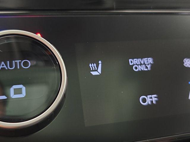 new 2025 Hyundai TUCSON Hybrid car, priced at $37,041