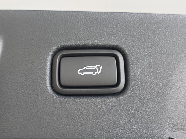 new 2025 Hyundai TUCSON Hybrid car, priced at $37,041