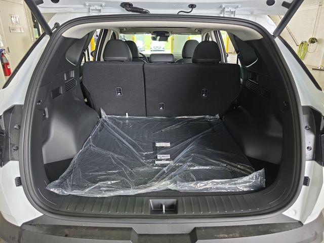 new 2025 Hyundai TUCSON Hybrid car, priced at $37,041