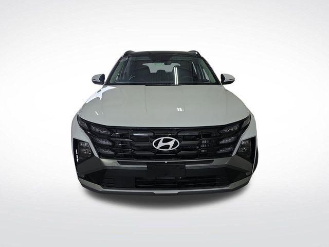 new 2025 Hyundai TUCSON Hybrid car, priced at $37,041