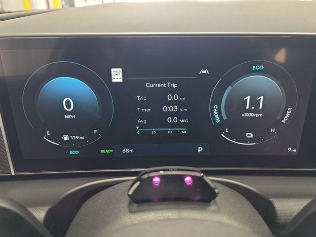 new 2025 Hyundai TUCSON Hybrid car, priced at $37,041