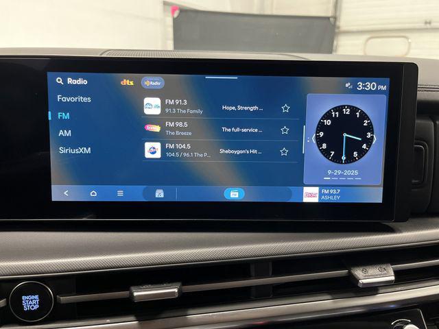 used 2024 Hyundai Santa Fe car, priced at $28,976