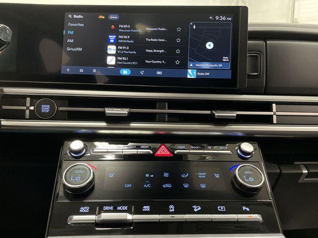 used 2024 Hyundai Santa Fe car, priced at $34,327