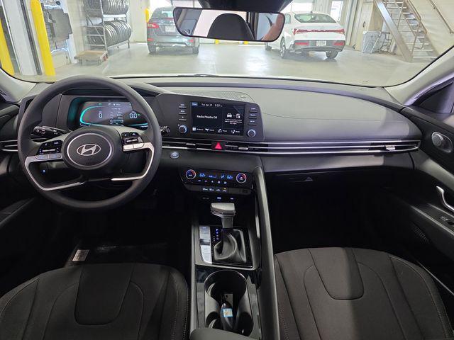new 2025 Hyundai ELANTRA HEV car, priced at $26,627