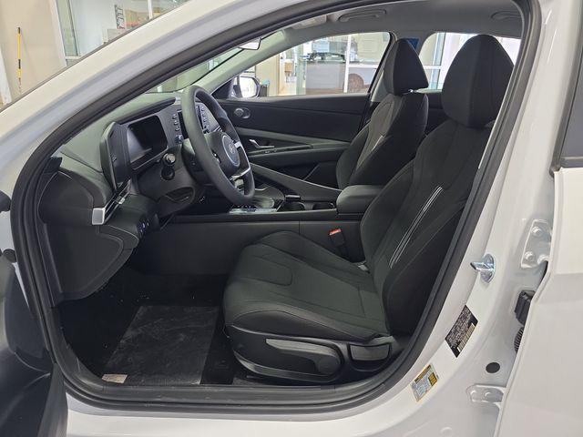 new 2025 Hyundai ELANTRA HEV car, priced at $26,627