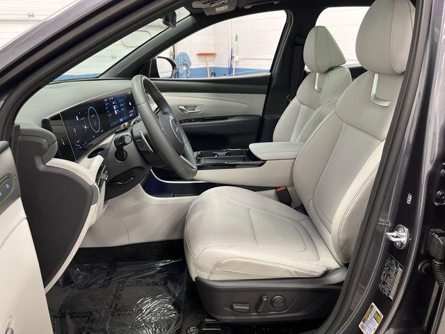 used 2025 Hyundai TUCSON Hybrid car, priced at $34,566