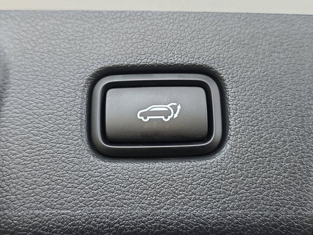 used 2025 Hyundai Palisade car, priced at $47,897