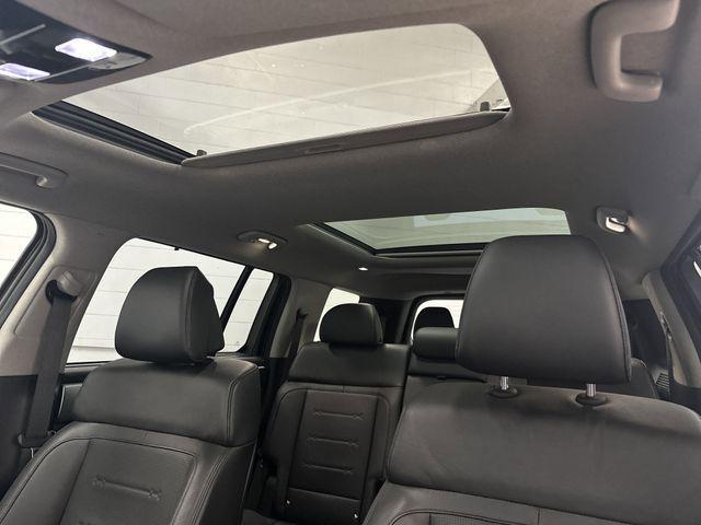 used 2024 Hyundai Santa Fe car, priced at $33,226