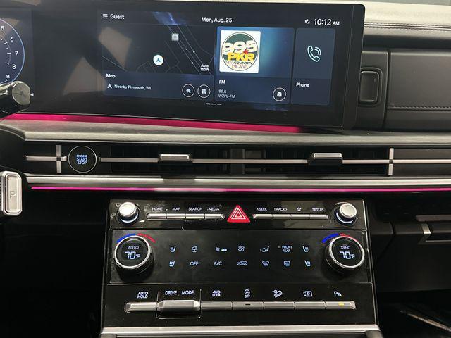 used 2024 Hyundai Santa Fe car, priced at $33,226