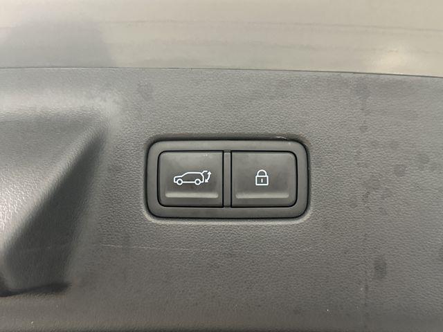 used 2024 Hyundai Santa Fe car, priced at $33,226