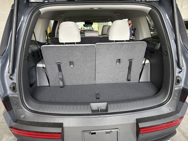 new 2025 Hyundai Santa Fe car, priced at $38,557
