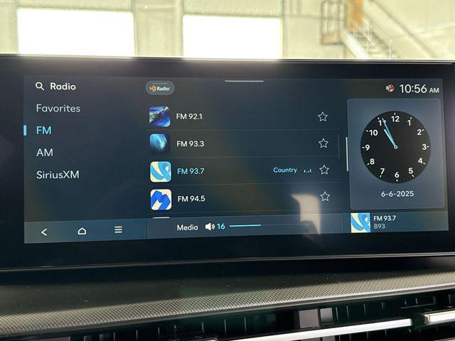 new 2025 Hyundai Santa Fe car, priced at $38,557