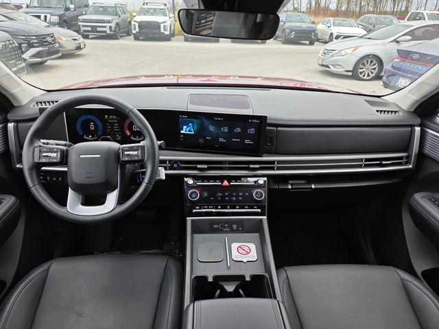 used 2025 Hyundai Santa Fe car, priced at $31,895