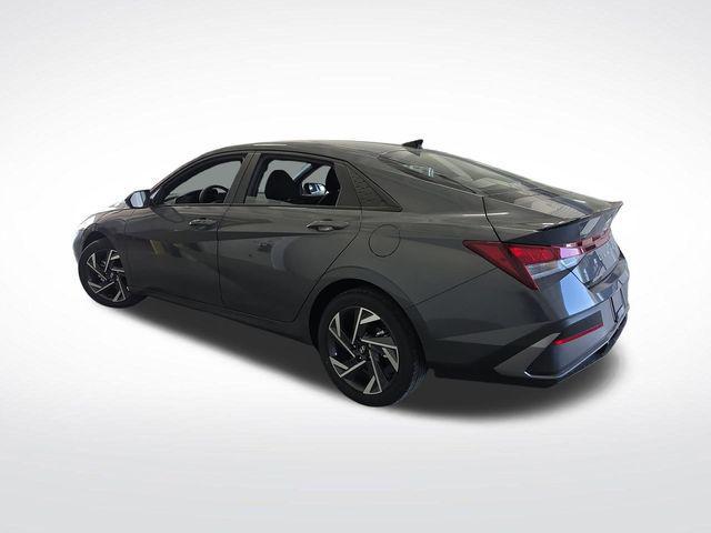 new 2025 Hyundai Elantra car, priced at $23,561