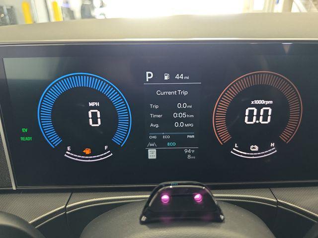 new 2025 Hyundai Santa Fe car, priced at $40,013