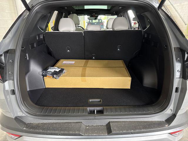 new 2025 Hyundai Tucson car, priced at $40,264