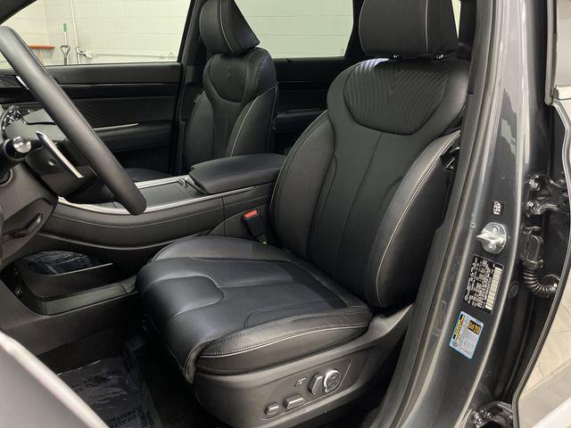 used 2025 Hyundai Palisade car, priced at $43,985