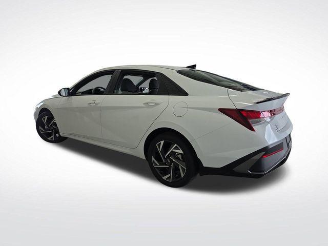 new 2025 Hyundai Elantra car, priced at $24,050
