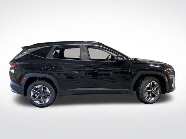 new 2025 Hyundai TUCSON Hybrid car, priced at $36,513
