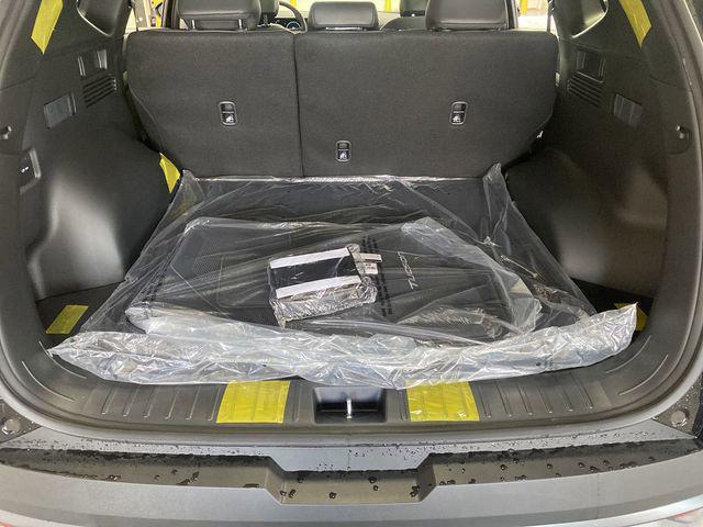 new 2025 Hyundai TUCSON Hybrid car, priced at $37,013