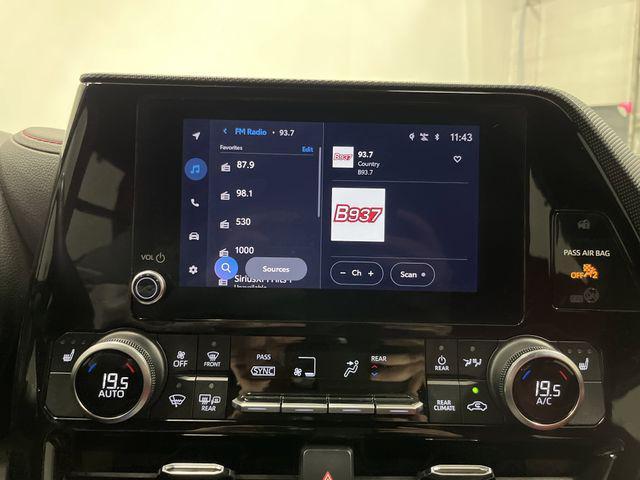 used 2023 Toyota Highlander car, priced at $38,926