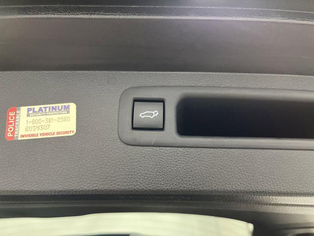 used 2023 Toyota Highlander car, priced at $38,926