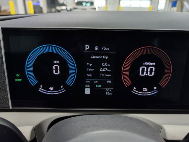 new 2026 Hyundai TUCSON Hybrid car, priced at $34,652