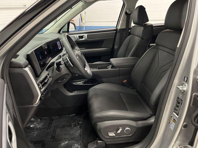 used 2024 Hyundai Santa Fe car, priced at $29,384