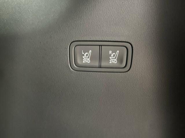 used 2024 Hyundai Santa Fe car, priced at $32,495