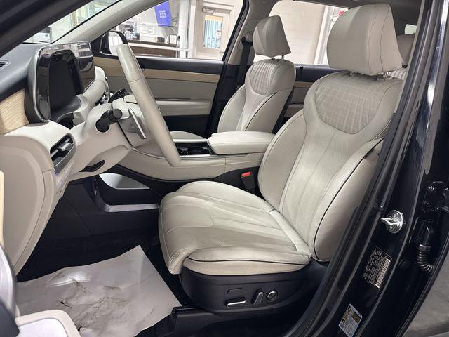 used 2024 Hyundai Palisade car, priced at $41,499