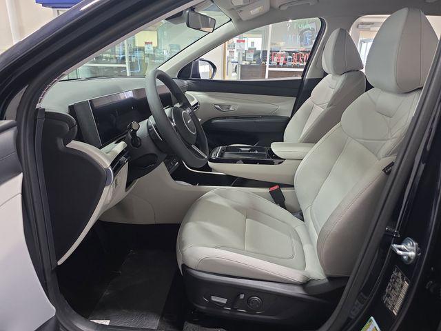 new 2026 Hyundai TUCSON Hybrid car, priced at $35,477