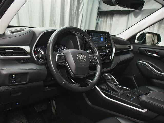 used 2021 Toyota Highlander car, priced at $29,888